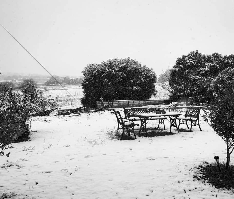 Guesthouse Bizani Neo Mpizani Dış mekan fotoğraf